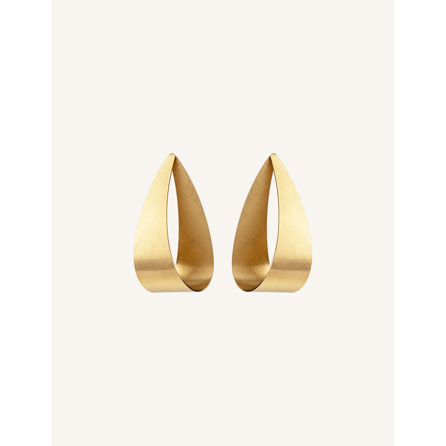 CUCOCUCA YXQ E370 Golden Brushed Stainless Steel Fashion Earrings Made in Spain