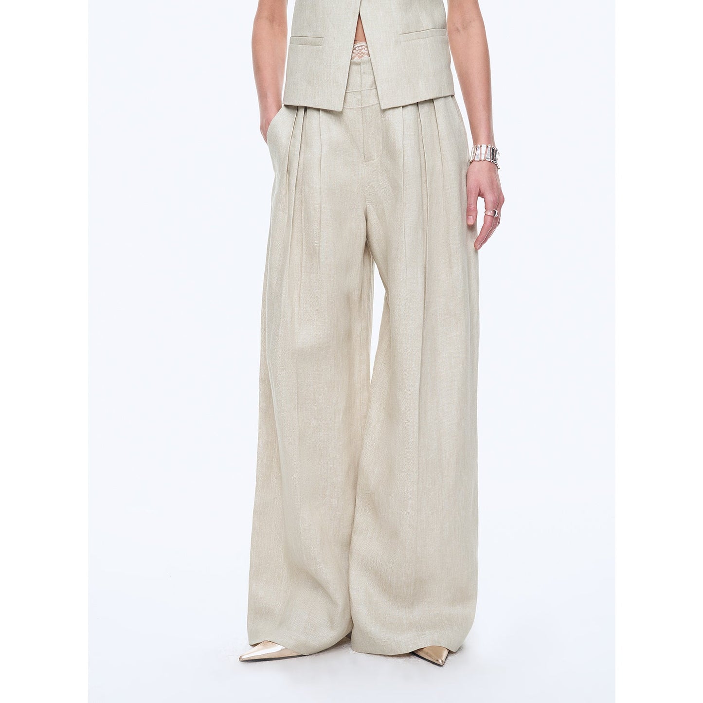 "Old Money Space" Linen Draped Vest and Straight Trousers Suit